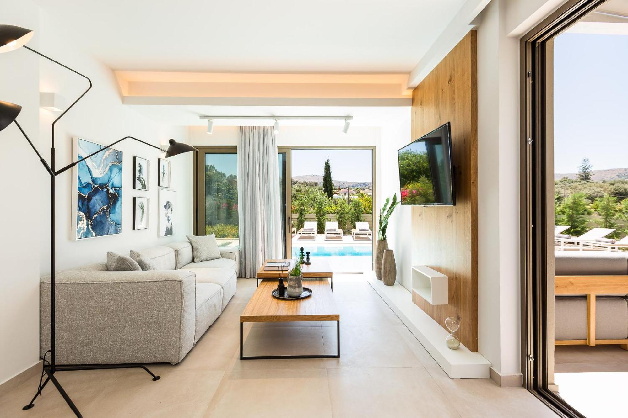 Vasilios Villa, With Pool, Gym & Close To Beach, By Thinkvilla Loutra  Ngoại thất bức ảnh